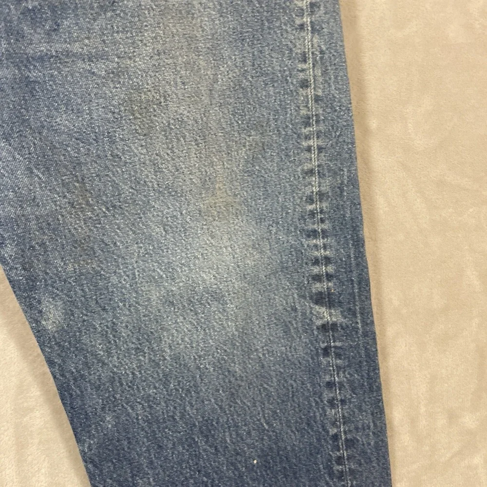 Levis item good